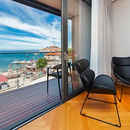 Squero 4* Ρόβινι