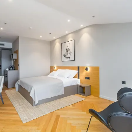 Squero Hotel 4*
