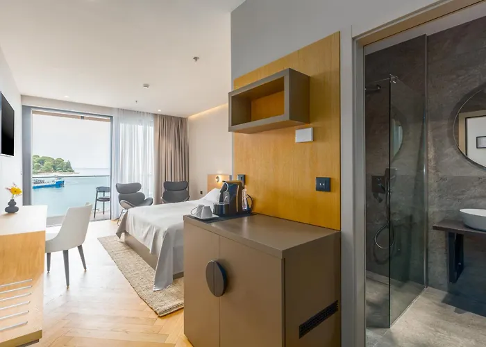 Squero 4* רוביני